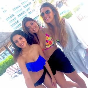 Meet your Posher, Aida