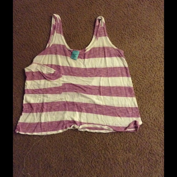 Crop tank tops - Picture 2 of 2