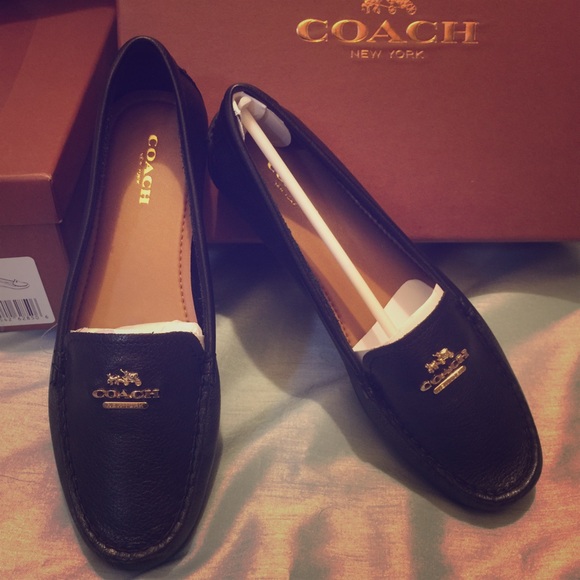 💓SOLD💓COACH💓 Brand-new black leather shoes!