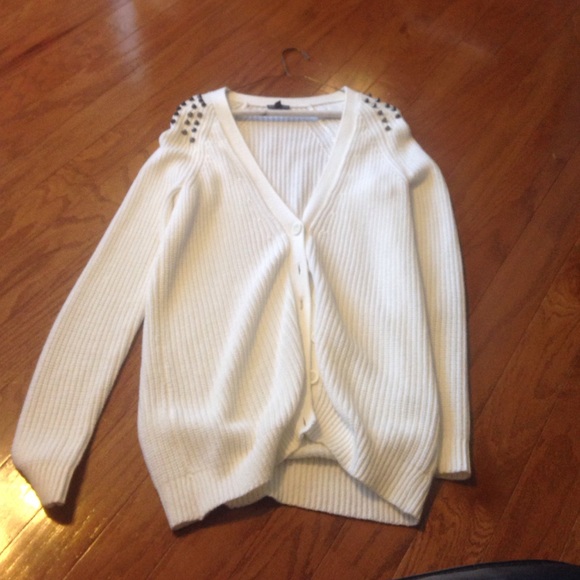 White express sweater