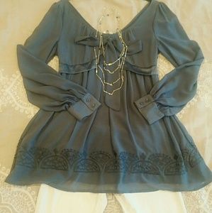 BNWT Monoreno dark lilac blouse