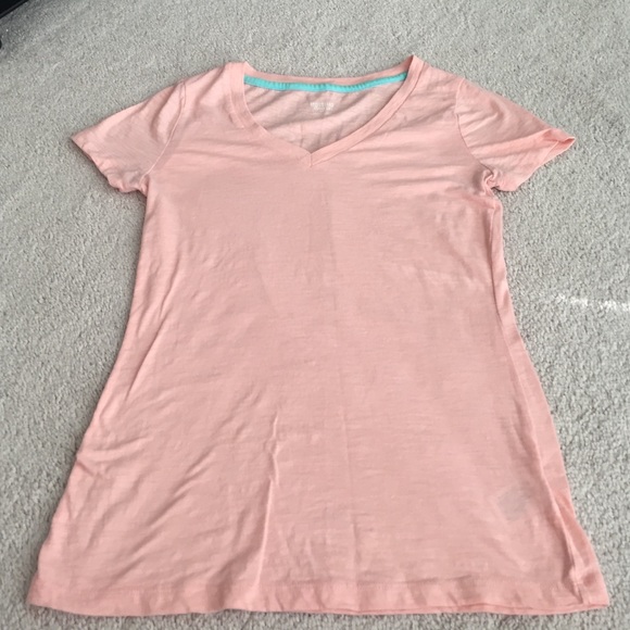 Sold on Facebook ‼️ Mossimo Peach V-neck