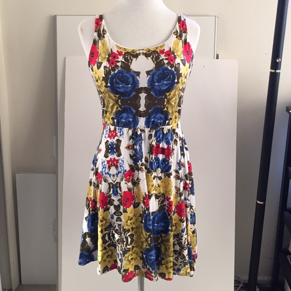 Floral print dress