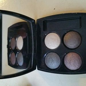 Chanel Les 4 Ombres Multieffect Quad