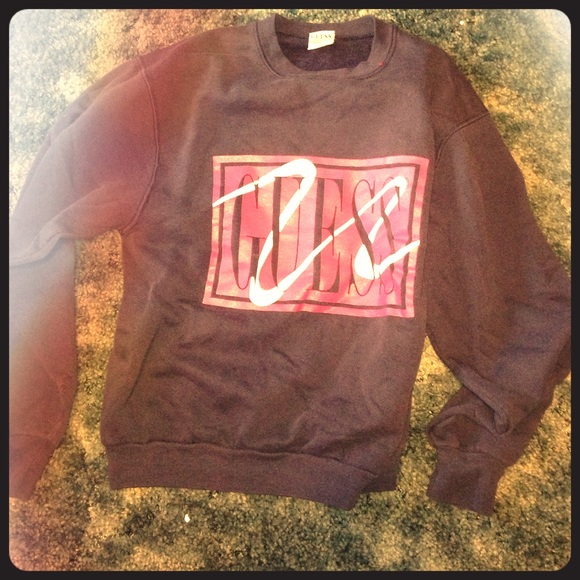 Vintage GUESS sweatshirt