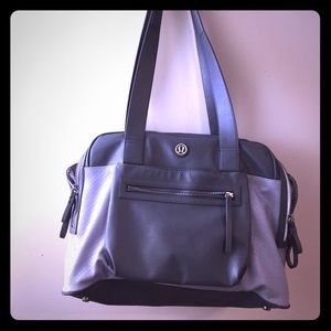 Lululemon sweat and go bag