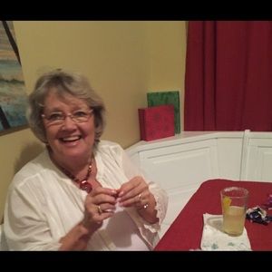 Meet your Posher, Pamela