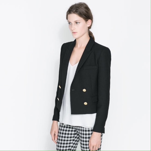 Zara Jackets & Blazers - ⭐️HP⭐️ Basic Black Blazer with Gold Buttons