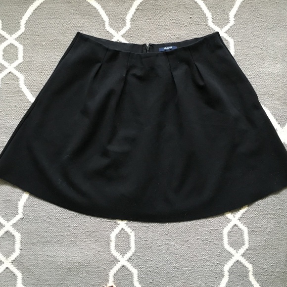 Madewell A-Line black skirt with unfinished edge