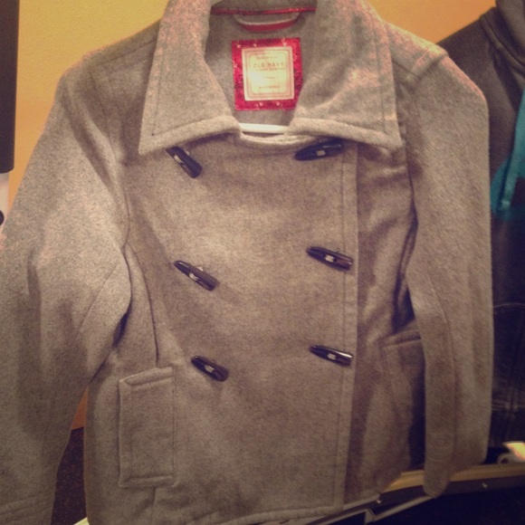 XS old navy gray pea coat. True to size.