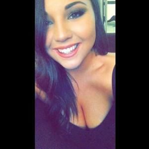 Meet your Posher, Caitlynn