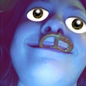 Meet your Posher, Gill