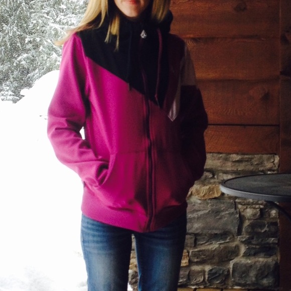 Volcolm fleece lined hoody. Small