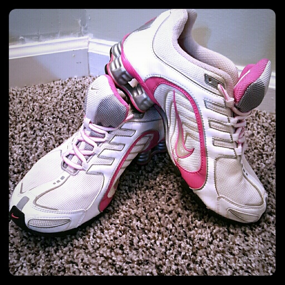 Pretty in pink Nike Shox!