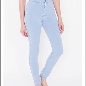 Light blue easy jeans