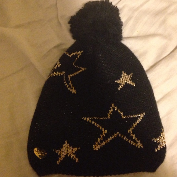 Betsy Johnson star beanie!
