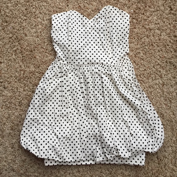 Polka Dot Pleats Dress