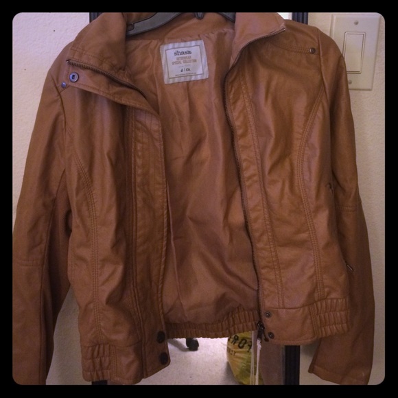 Removable hood leather jacket - Picture 1 of 3