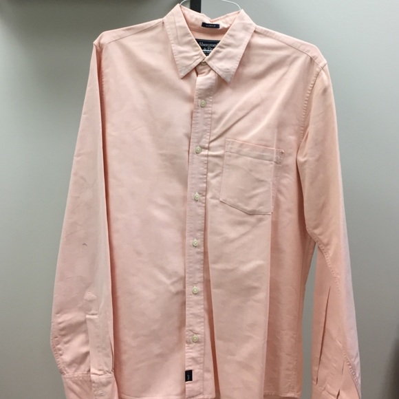 Men's peach button up