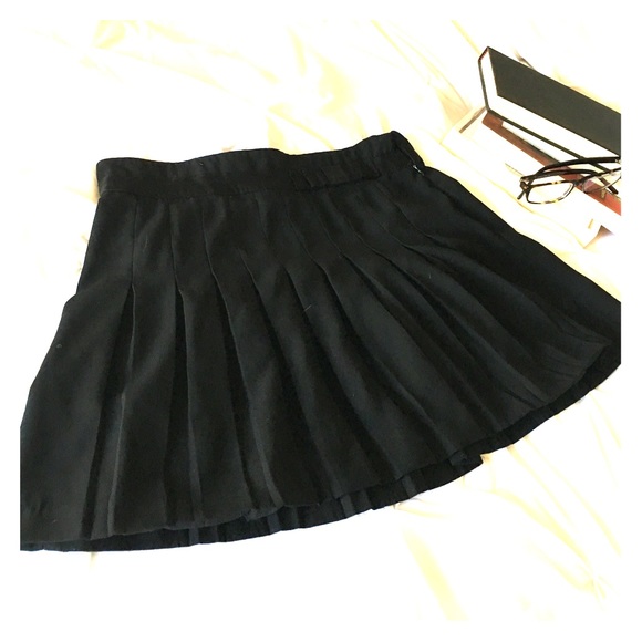 Pleated schoolgirl skirt