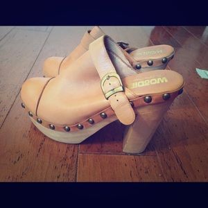 Jeffery Campbell Woodies