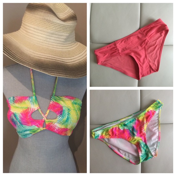 aerie Other - Vacation Anyone?