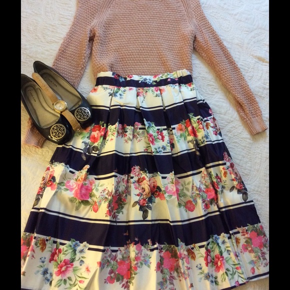 Navy Blue Striped Floral