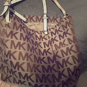 MK bucket purse