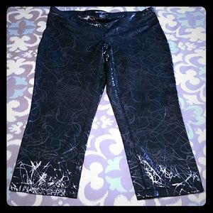 Super cute yoga/workout capris!