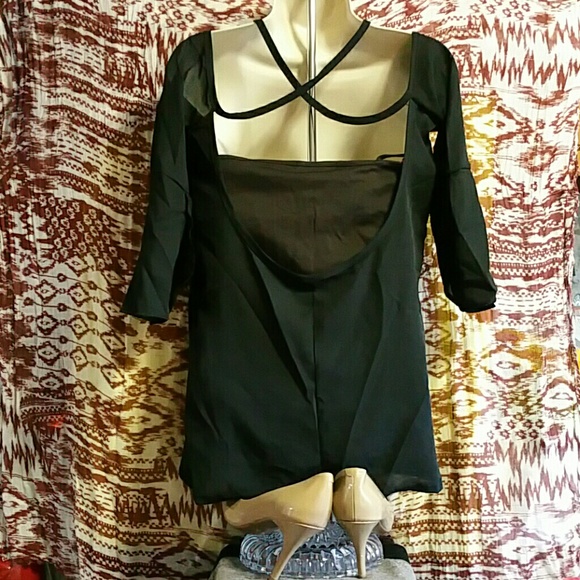 blouse - Picture 2 of 2