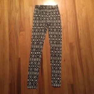 Aztec Print Leggings