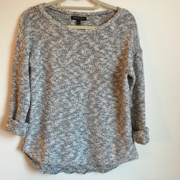 Banana Republic Italian Yarn Sweater - Picture 2 of 4