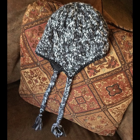 Columbia knit hat - women's