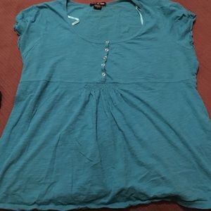 Blue short sleeve top with front buttons