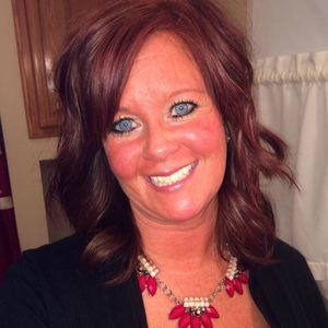 Meet your Posher, Christy