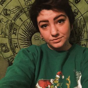 Meet your Posher, Kayla