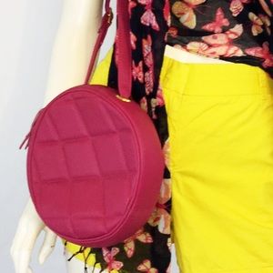 Round tufted pink Giani Bernini purse