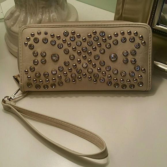 Beaded Wristlet
