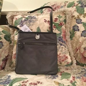 MK kempton large crossbody- grey