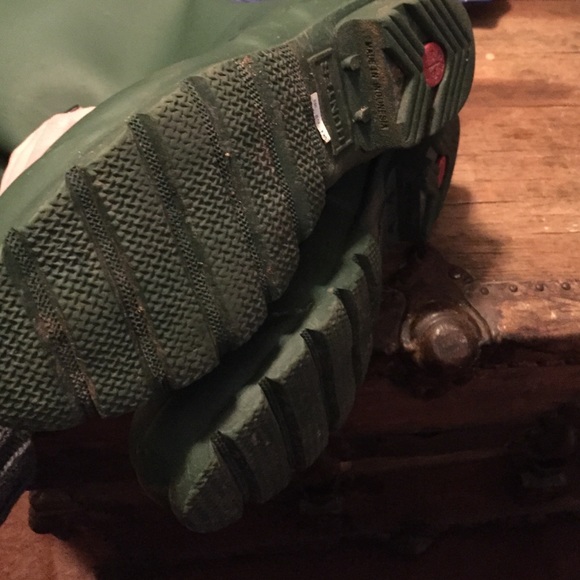 Green Hunter Boots - Picture 2 of 3