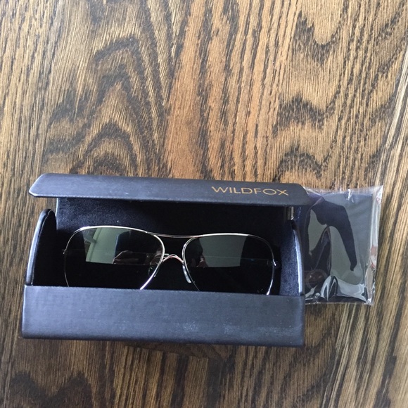 Wildfox air fox aviators