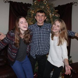 Meet your Posher, Simona