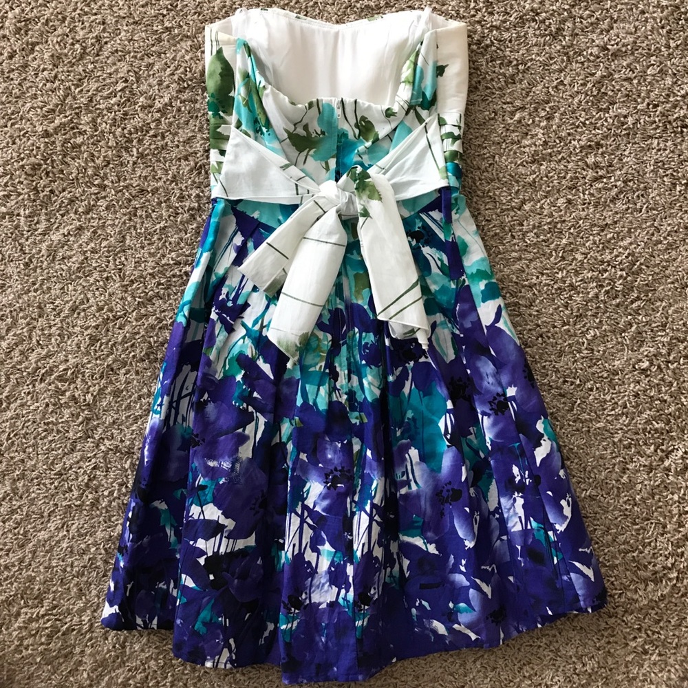 Strapless Floral Dress - Picture 4 of 6