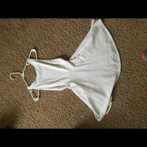 Low cut white cocktail dress !🌬