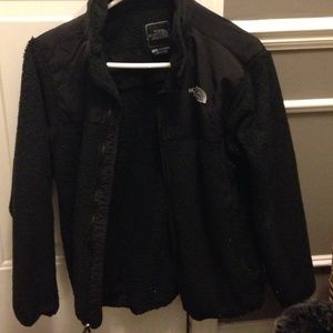 Boys large northface furry Denali