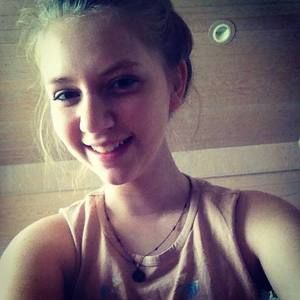 Meet your Posher, Julia