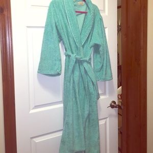 VICTORIAS SECRET aqua blue bath robe