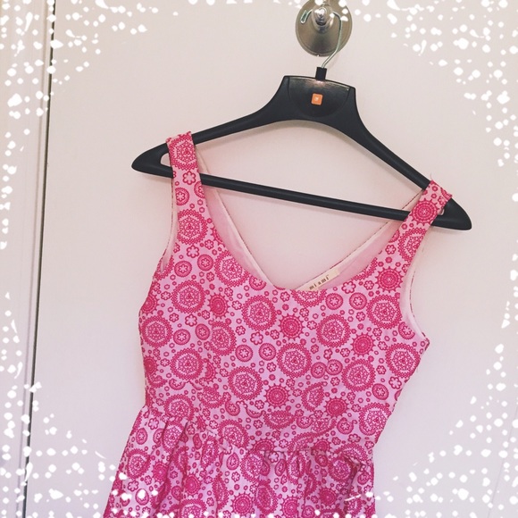 Pink patterned Francesca's Collection dress