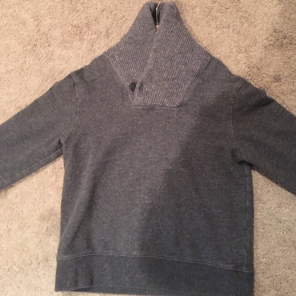 Too cute Gap kids (boys)  sweater/sweatshirt sz s