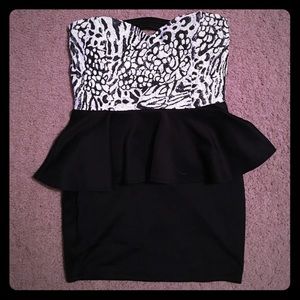 🎊FINAL SALE🎊 Strapless Dress